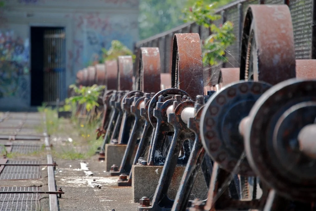 Pentingnya Proteksi Katodik untuk Struktur Baja Tambang